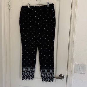 COPY - ON mid-rise pixie pant.